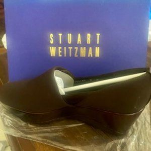 NWT Designer Stuart Weitzman Brown Flexercise Shoes, size 9.